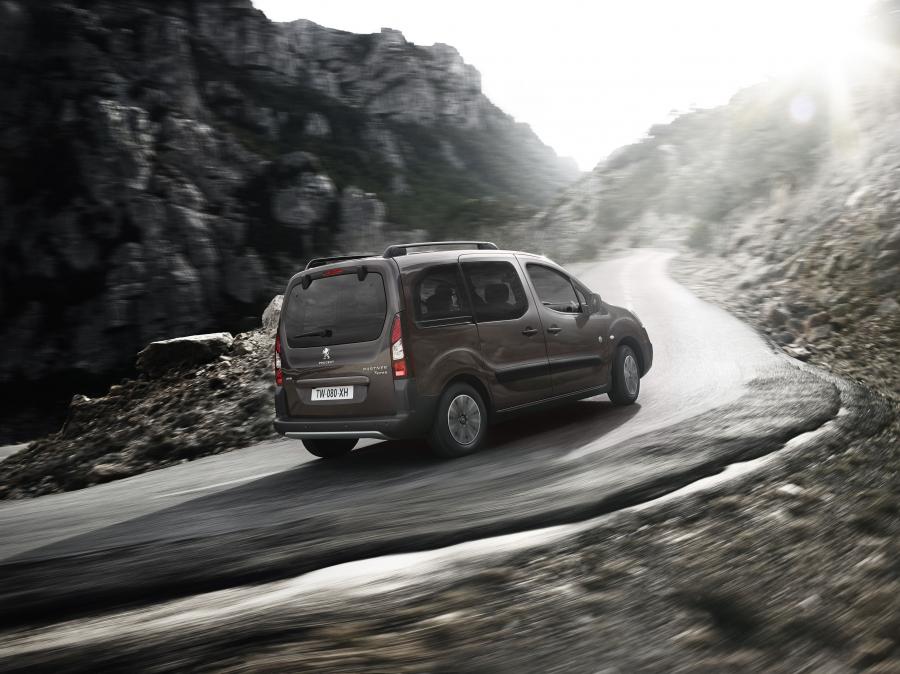  Peugeot Partner Tepee OutDoor 2015 года  (фото 9 из 15)